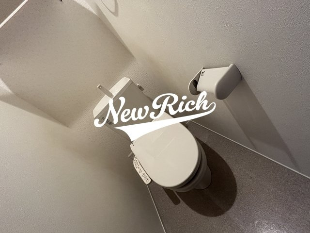 伊勢崎市東小保方町のアパートのトイレ