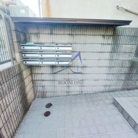 アルバ千鳥のその他共用部分|集合ポストです。