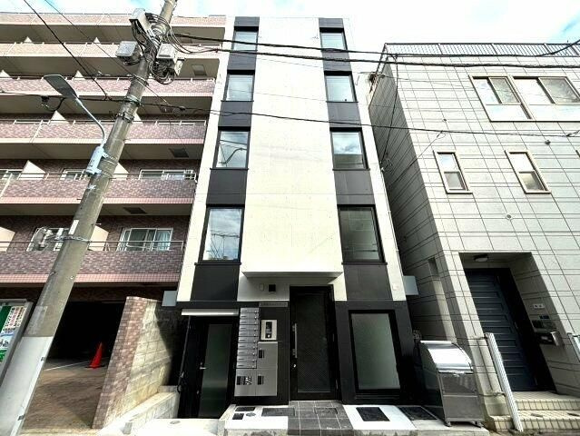 上野松が谷レジデンスの外観