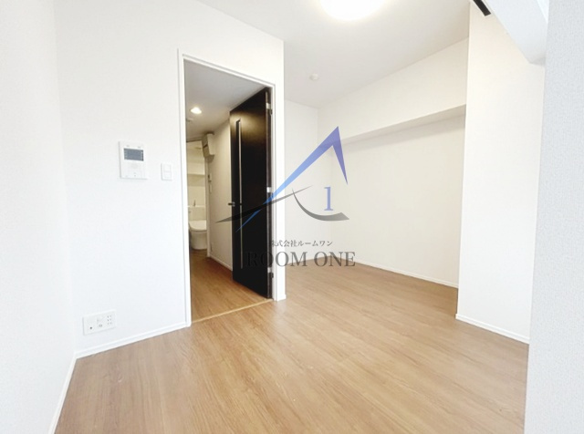 コスモリード錦糸町の居間・リビング|洋室のお部屋です。