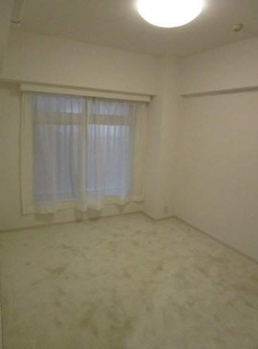 ファミリータウン東陽A棟の洋室