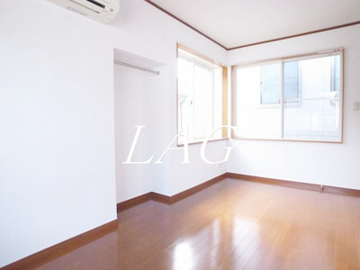 【居間・リビング】 | グラシアス | 洋室のお部屋です。