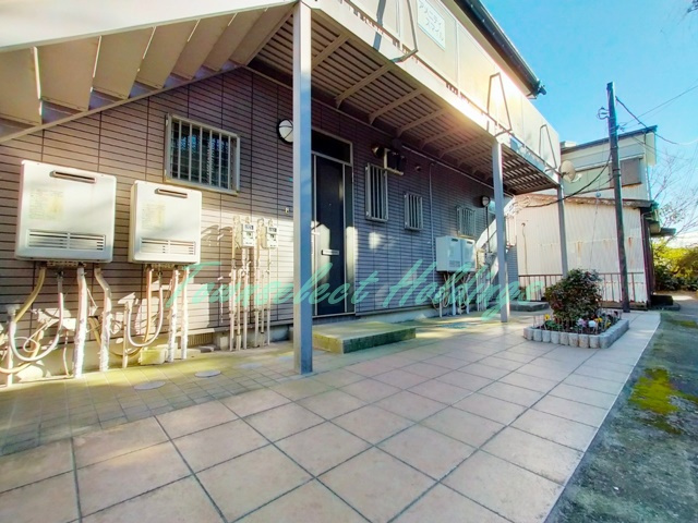 アメニティースマイルのエントランス|開放的なエントランス♪