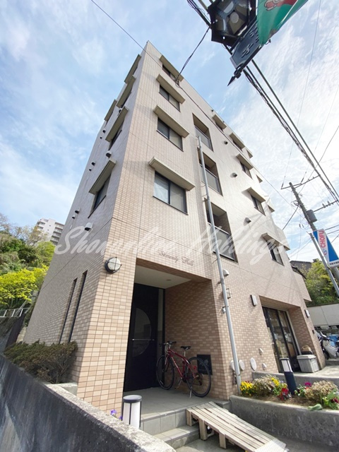 アメニティーヒルズ