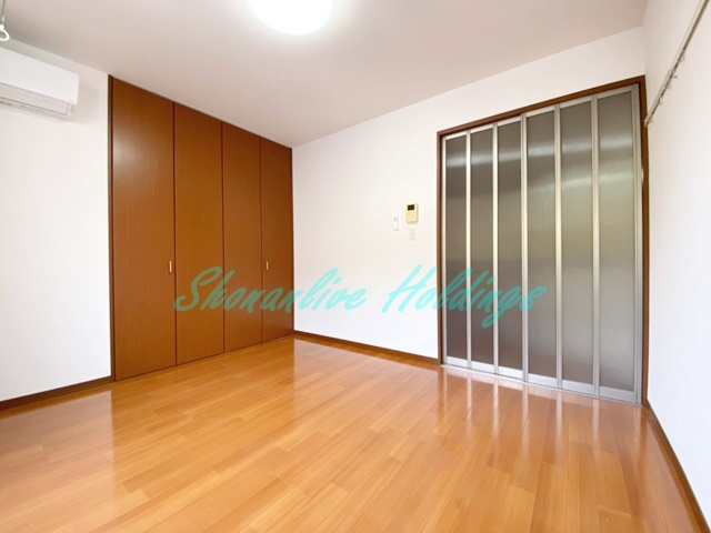 プラナスアヅマの寝室|広々とした洋室♪