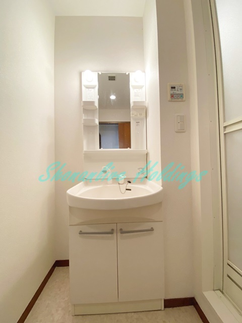 プラナスアヅマの洗面所|独立洗面台♪