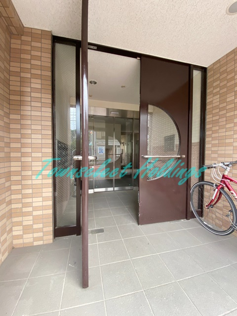 アメニティーヒルズのエントランス|開放的なエントランス♪