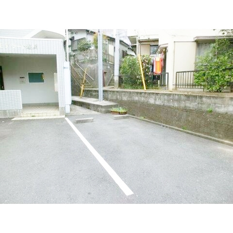 モデラート追浜のエントランス|開放的なエントランス♪