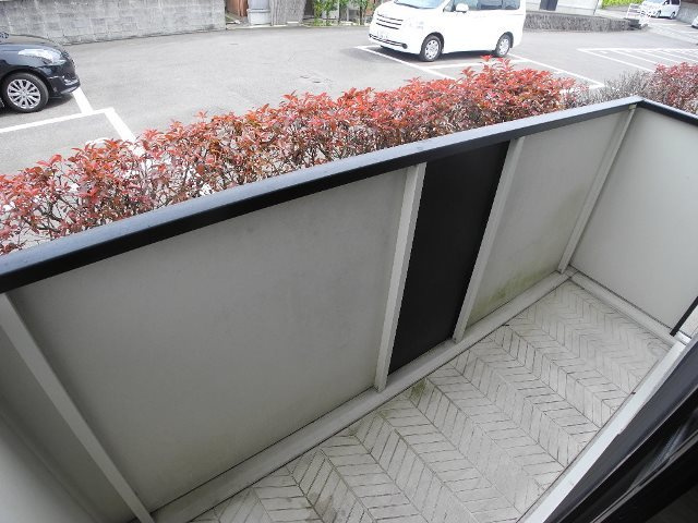 ウエストⅢのバルコニー|※1階写真※