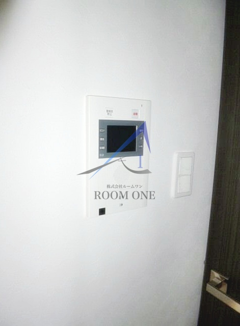 プレール・ドゥーク大崎のセキュリティ|モニター付きインターホンです。