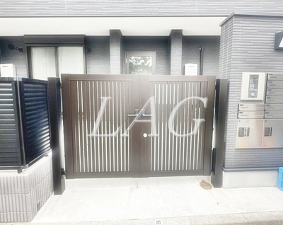 【エントランス】 | Solaris | エントランスです。