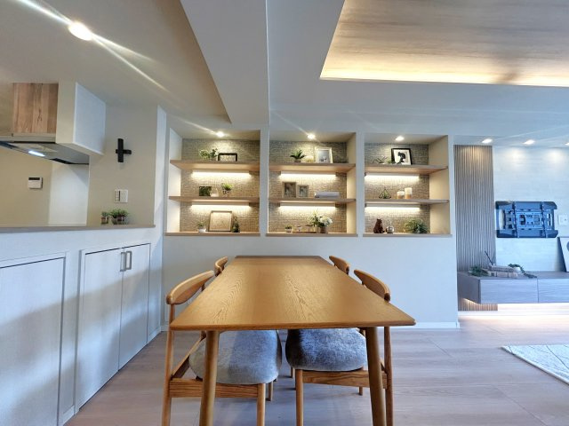 レーベンハイム板橋フィーリアの居間・リビング|ご家族やお客様との時間など、多くの時を刻む空間。何気なく過ぎる時でさえも上質なひと時となる快適な空間を目指して。