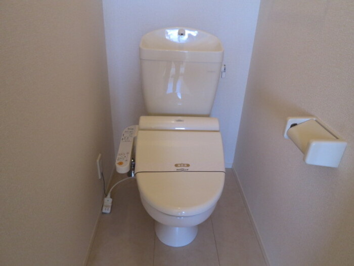 ハイブリッジⅢのトイレ|トイレ 温水洗浄暖房便座