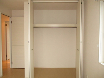 【洋室】 | リビングタウン南花島 Ａ | 洋室②収納