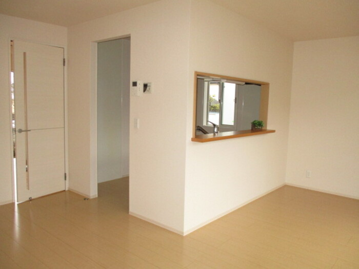 リビングタウン南花島 Ａの居間・リビング|リビングルーム