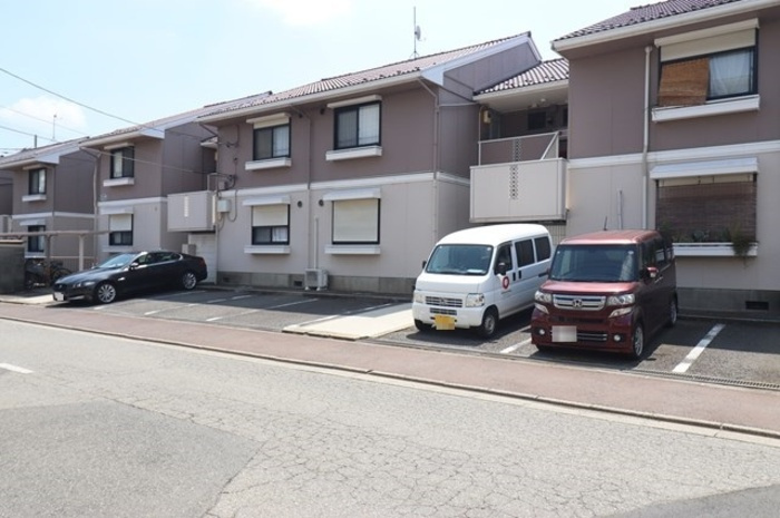 コーポリンクル Ｂの駐車場|駐車場