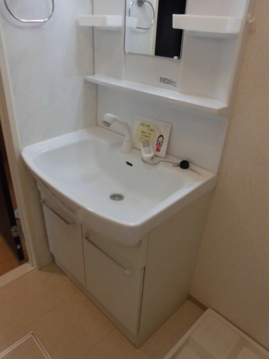 ウィルビュー Eの独立洗面台|洗髪洗面化粧台