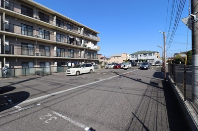 【駐車場】 | パティエール上本郷 | 駐車場