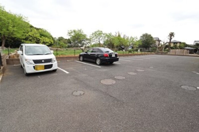 【駐車場】 | ベルフォーレ | 駐車場