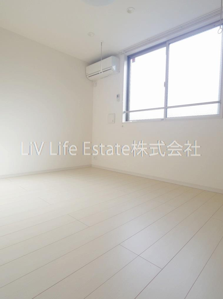 西東京市保谷町３丁目のアパートの居間・リビング