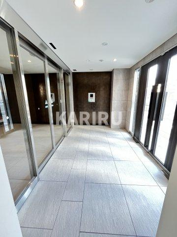 グランデュール鶴橋のロビー