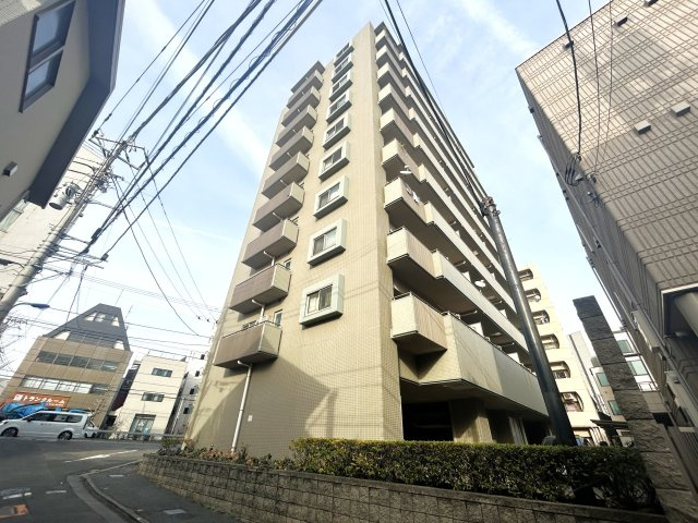 ゼファー中十条アクタージュの外観