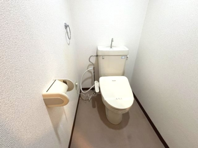 ヴィラセゾン甲南のトイレ