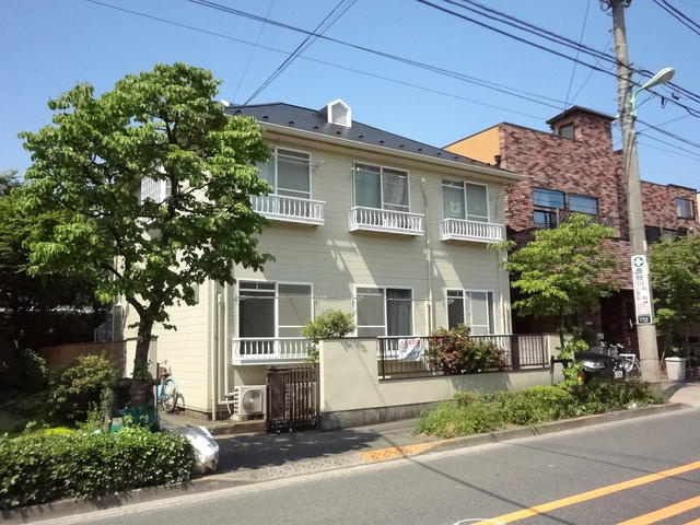 世田谷区世田谷1丁目のアパートの画像