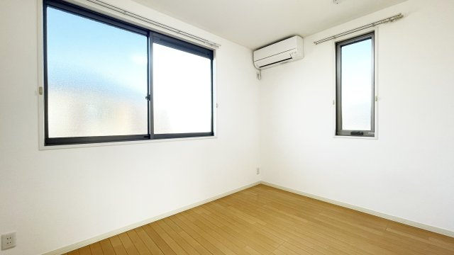 クラヴィエ沖洲　Ⅲ番館の居間・リビング