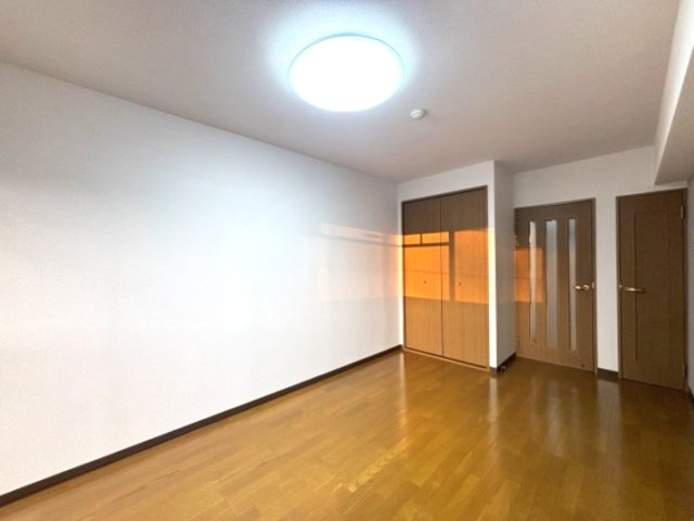 ヴィラセゾン甲南の寝室