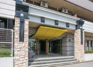 【エントランス】 | レーベンハイム鳩ケ谷アリストコート | 清潔なエントランスです