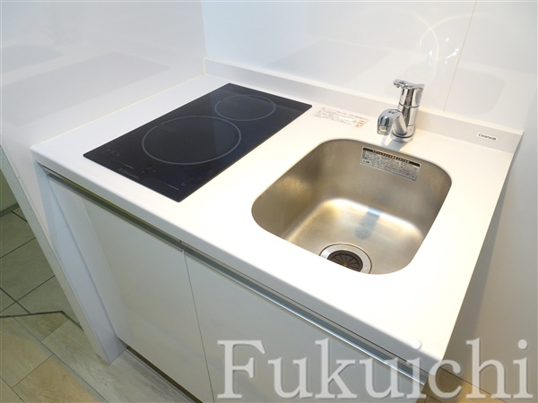 Luna Crescente Gakugeidaigaku(ルーナクレシェンテ)のキッチン