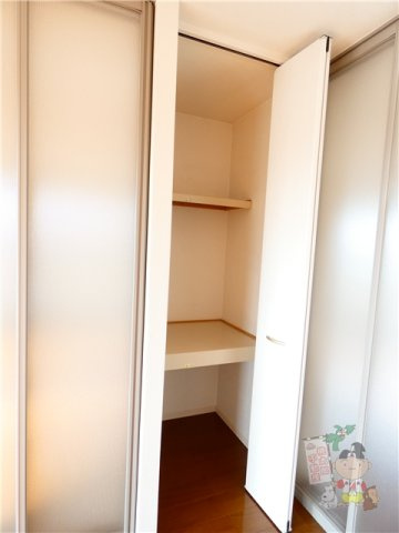 エスポワール青江の収納