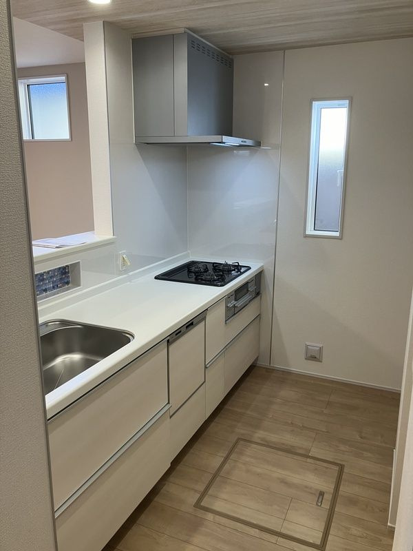 船橋市習志野1丁目戸建のキッチン