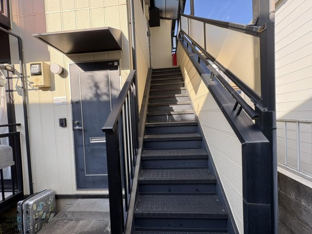 シェ　アザレのロビー|落ち着いたロビーです