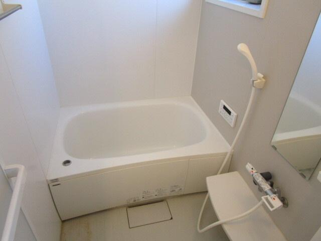 サンライズ聖蹟の浴室