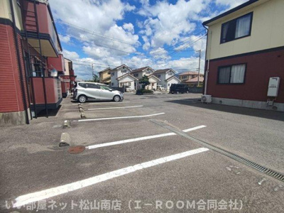 【駐車場】 | ヴェル　フレール　C棟