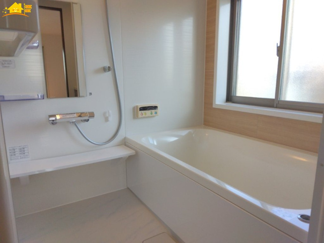 【浴室】 | サーパス新井町 | 日々の疲れを癒すお風呂付です