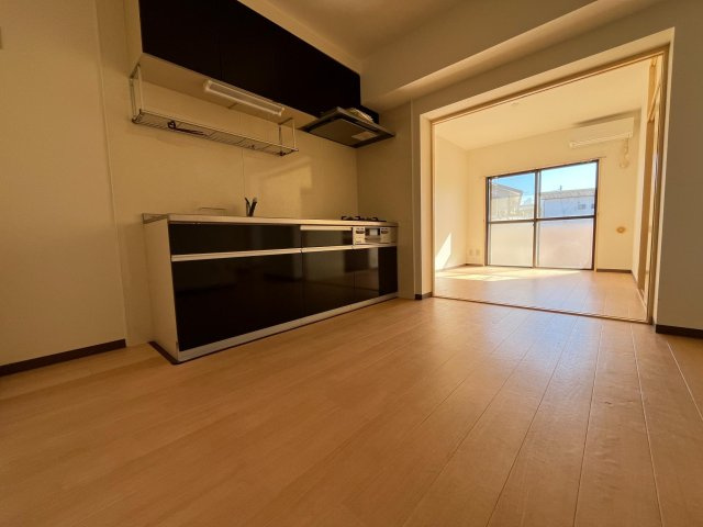 新町ベルメゾンの居間・リビング