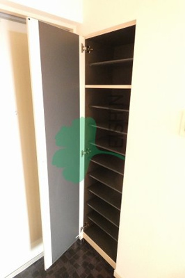 【玄関】 | パークフラッツ博多吉塚 | 下駄箱もしっかりついてます！