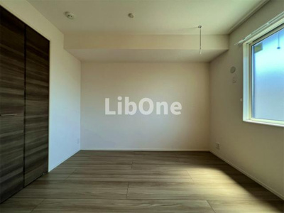 【洋室】 | ルミナス コート