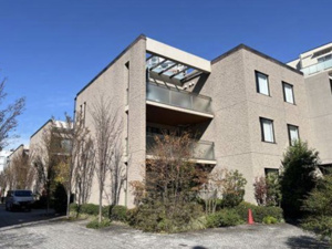 マジェス元麻布ガーデンズD棟の画像