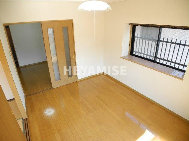 ベルメゾンの居間・リビング|※室内画像は別部屋のもの