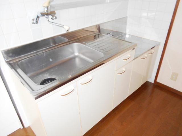 ヴィラアルテミスのキッチン|キッチンでお料理をお楽しみください