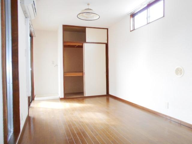 ヴィラアルテミスの洋室|スタンダードな洋室です