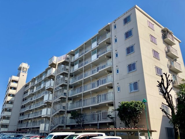 コープ野村浦和２号棟の外観