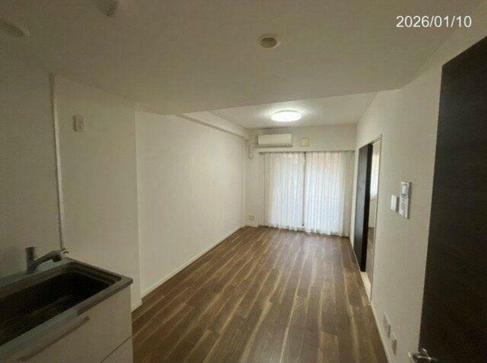 新宿区大久保３丁目の賃貸マンションの寝室|お掃除がしやすいフローリングのお部屋☆（同一仕様写真）