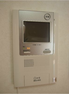 ルーブル高田馬場参番館の設備|モニター付きオートロック（同一仕様写真）