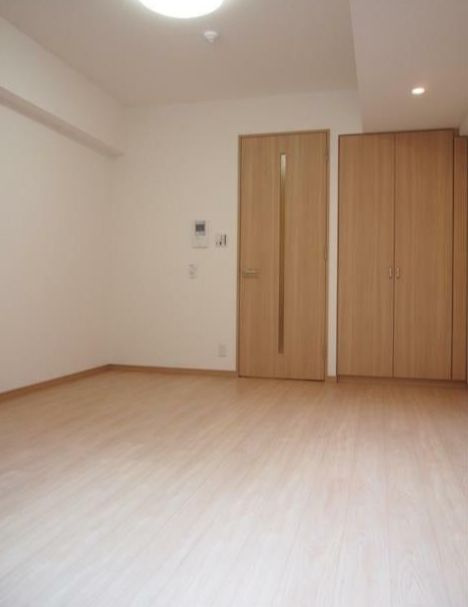 ルーブル高田馬場参番館の寝室|明るいお部屋です♪（同一仕様写真）