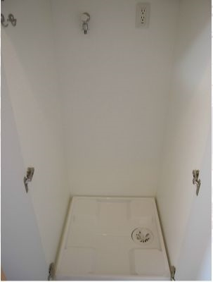 ルーブル高田馬場参番館の設備|室内洗濯機置場（同一仕様写真）